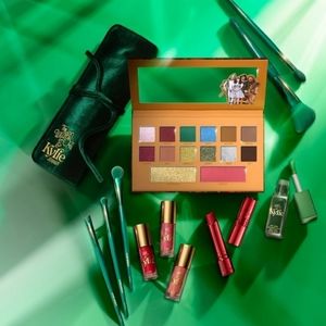 Kylie Limited Edition Wizard of Oz Bundle collection